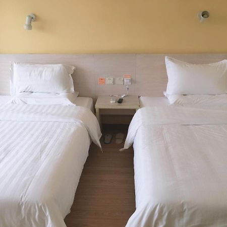 7Days Inn Guangzhou Kecun Branch Buitenkant foto
