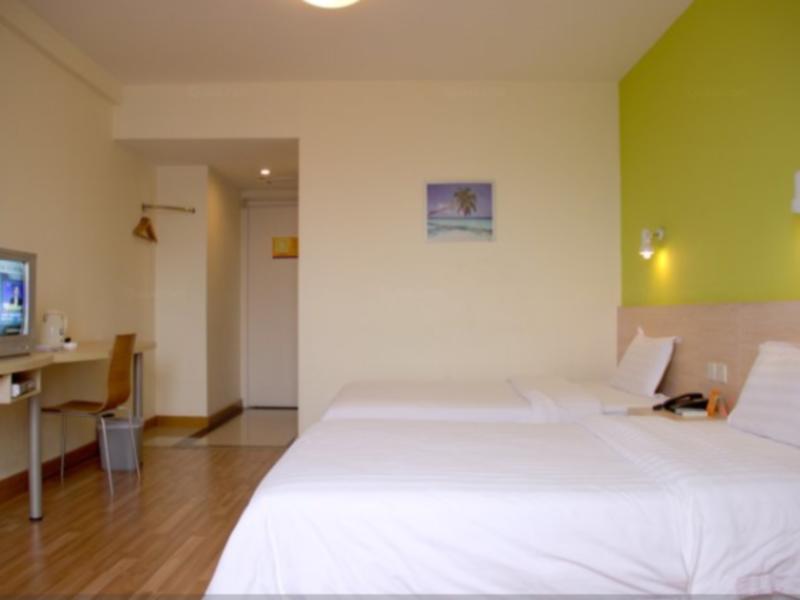 7Days Inn Guangzhou Kecun Branch Buitenkant foto