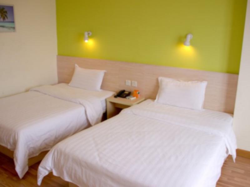 7Days Inn Guangzhou Kecun Branch Buitenkant foto